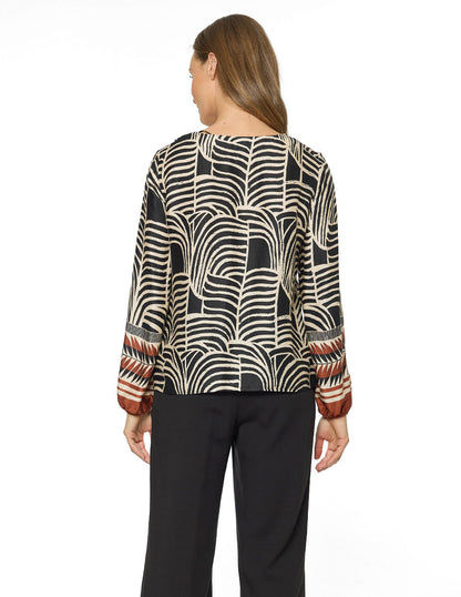 Blusa Negra Estampada Yhara