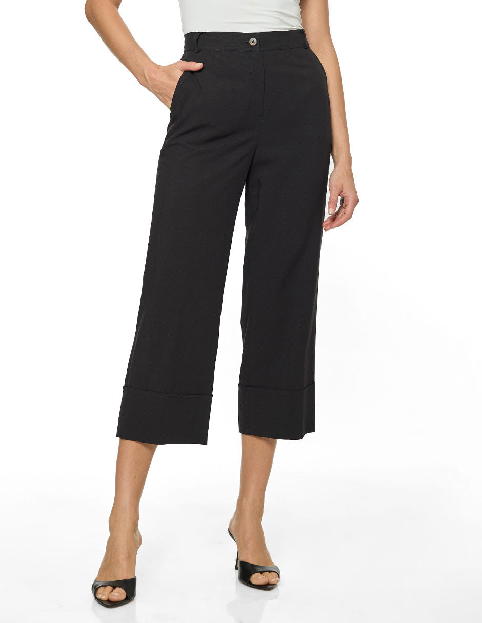 Pantalón Capri Negro Yhara