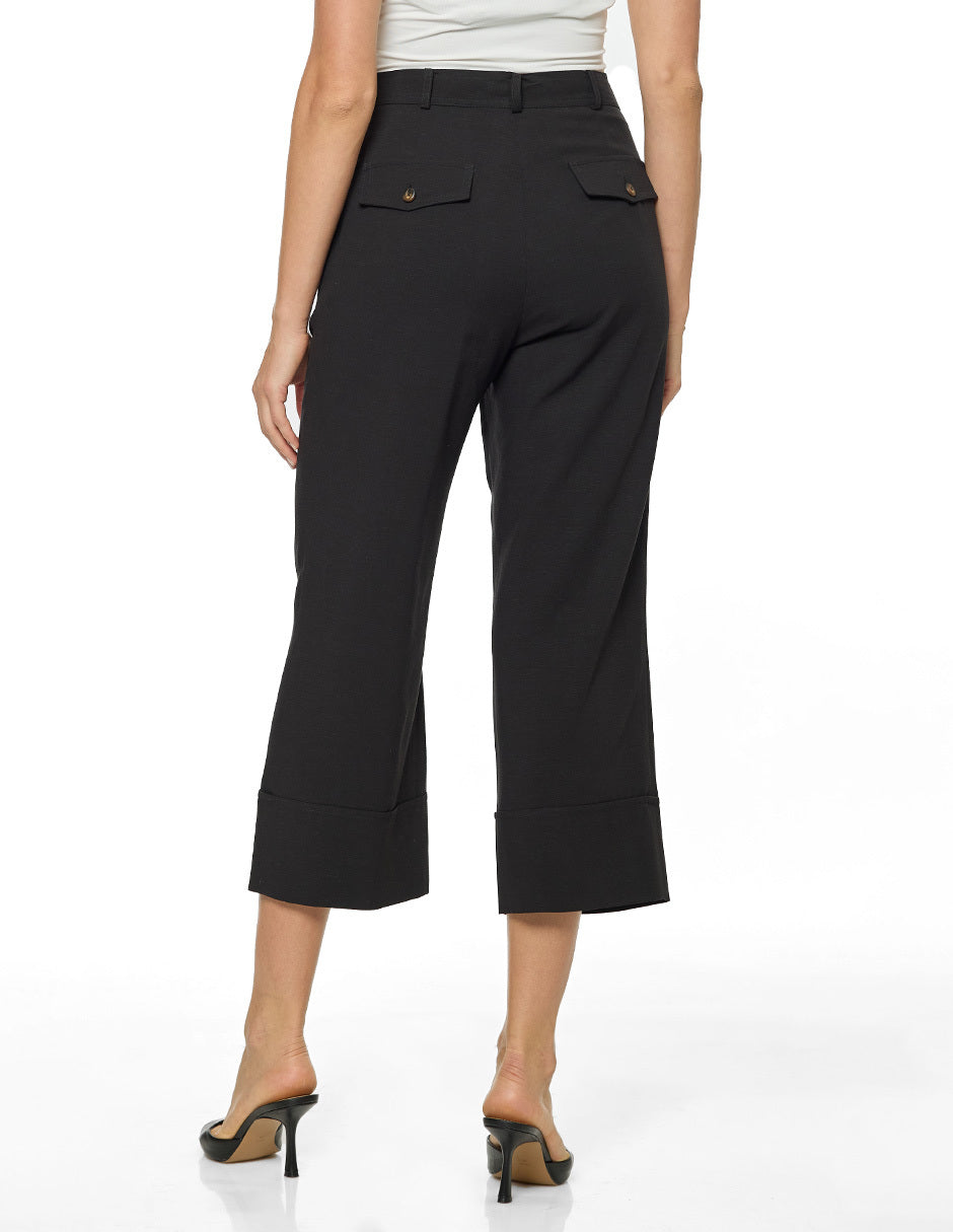 Pantalón Capri Negro Yhara