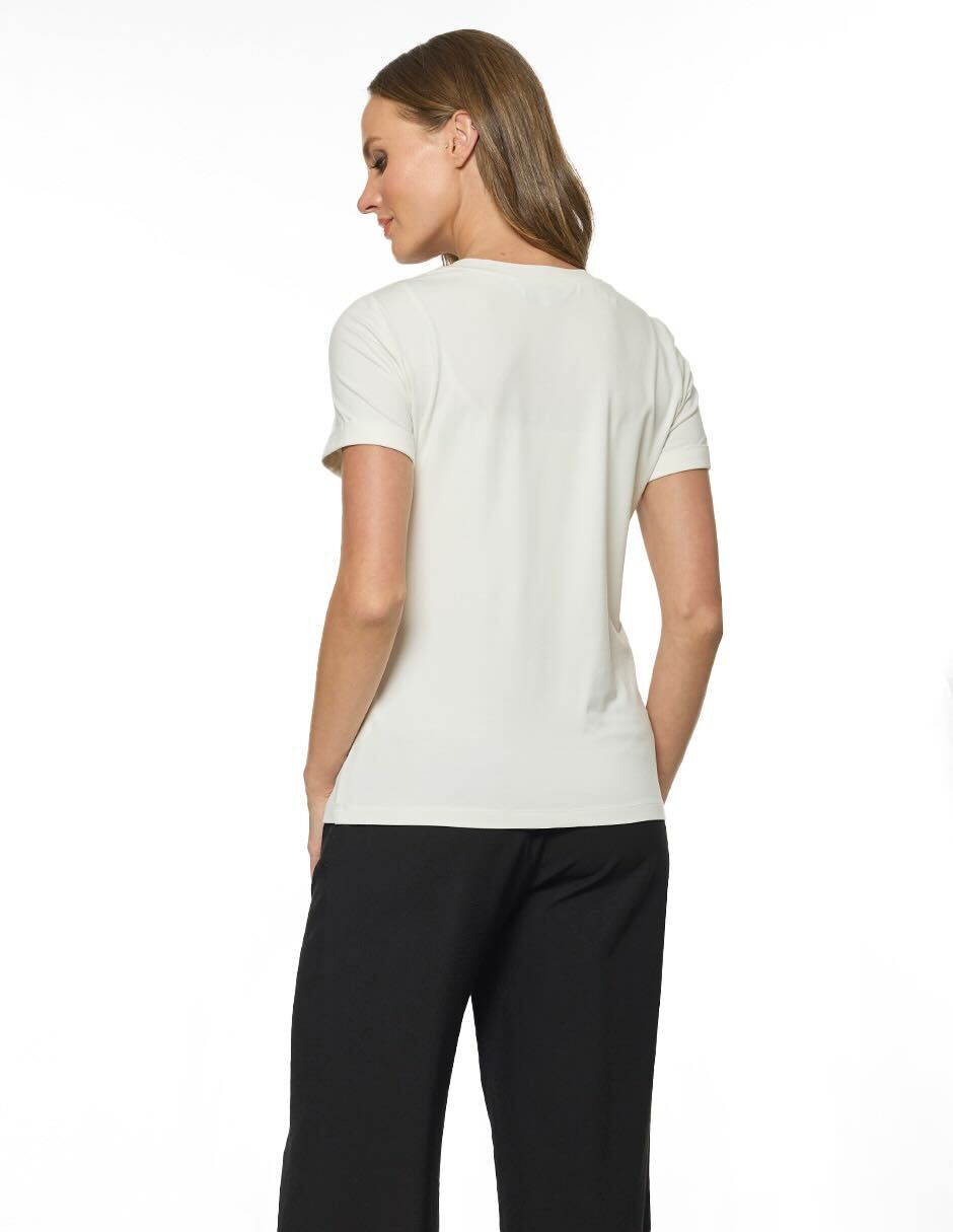 Blusa Hueso Escote Redondo Ellen