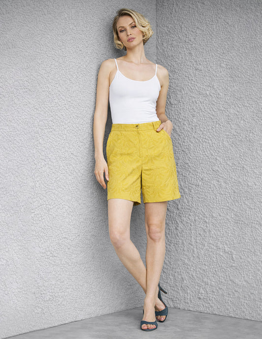 Short Mostaza Natalina