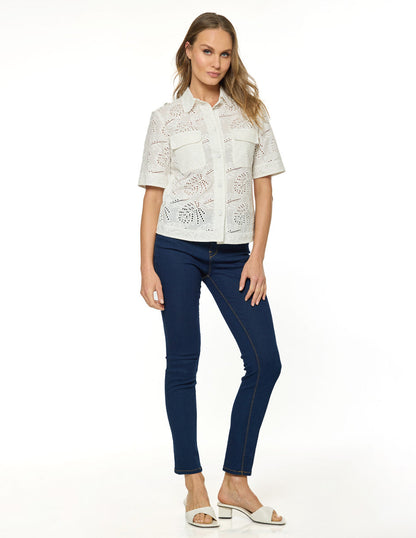 Blusa Camisera Blanca Esenciales