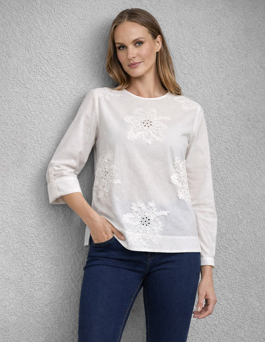 Blusa Blanca Bordada Esenciales