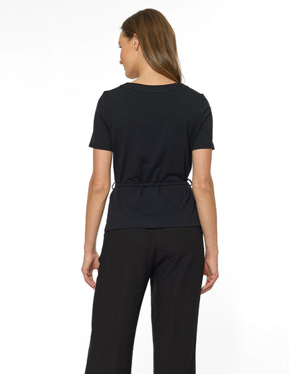 Blusa Botones Frontales Esenciales