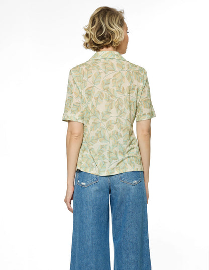 Blusa Beige Estampada Esenciales