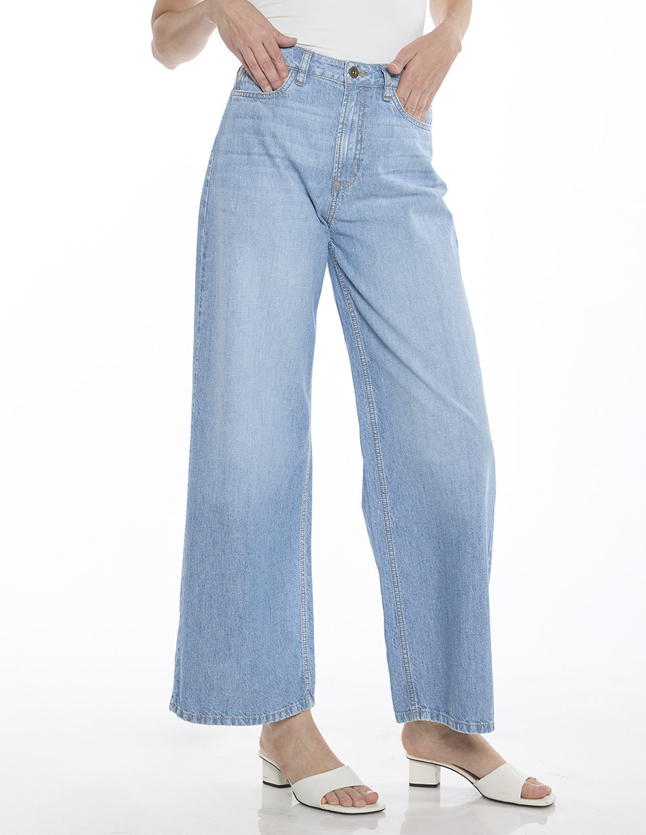 Jeans Pierna Amplia Esenciales